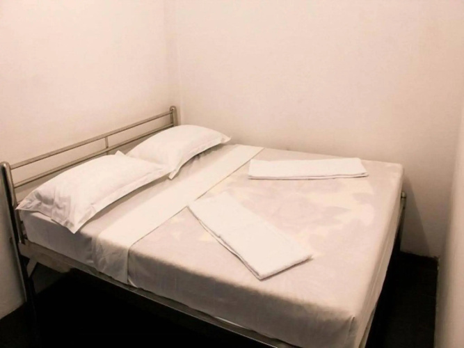 Hostel 9