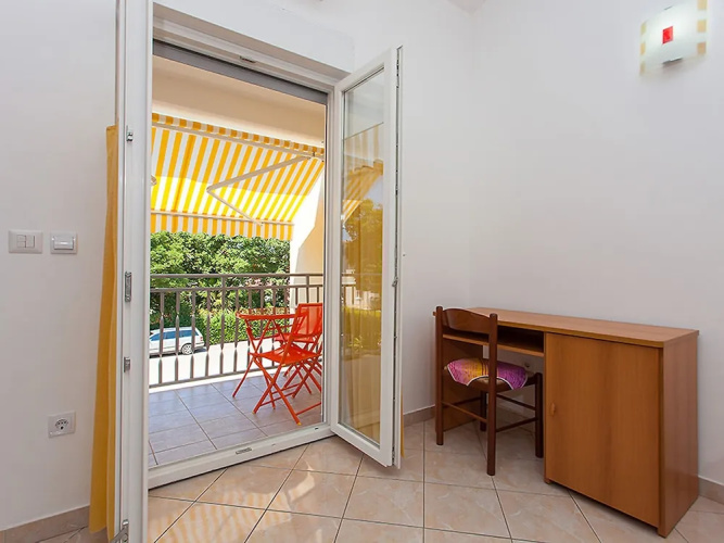 Felix Residence