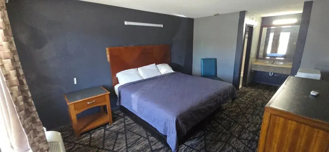c towninn and suites