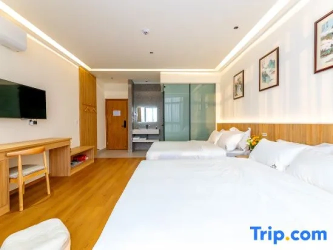 Standard Twin room with sunset view