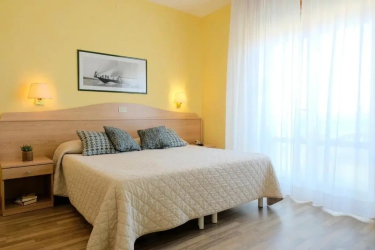 Standard Double room with sea view