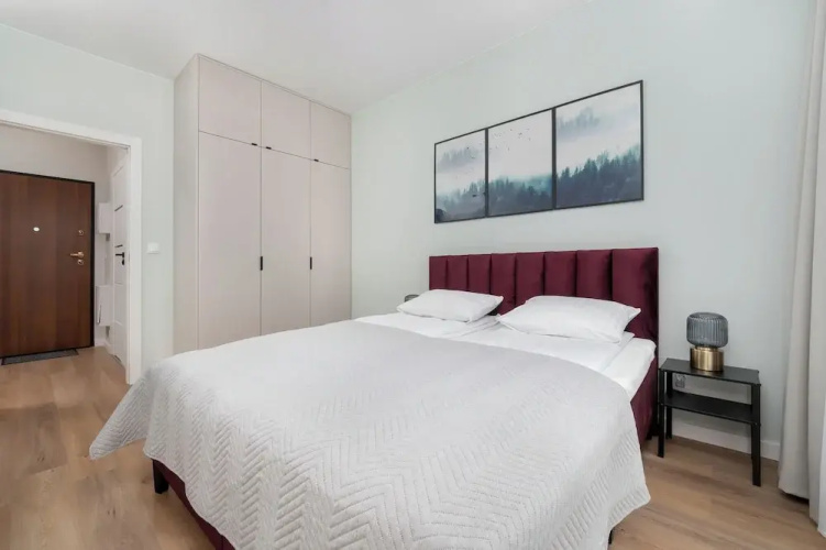 Wodna Apartment Łodź by Renters