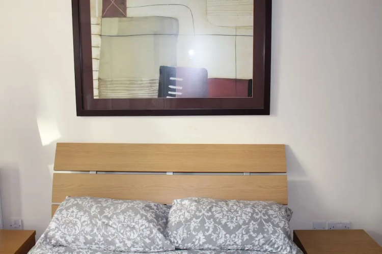 ROC Apartments - Quartz