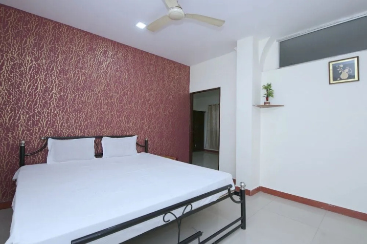 Spot on 44921 Hotel Satkar