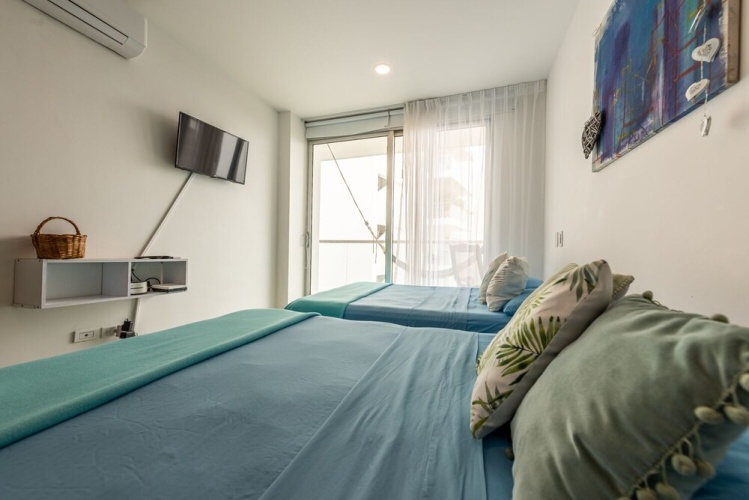 Vitri Cartagena Beachfront