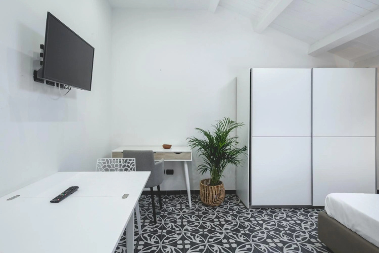 Strange Apartament