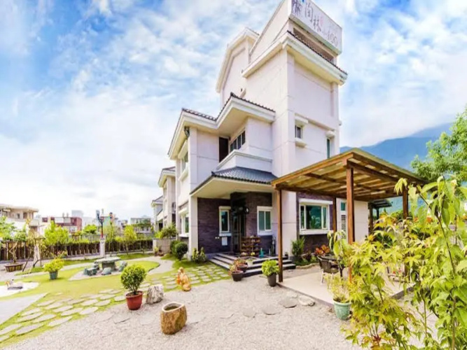 Tao Lin Cottages