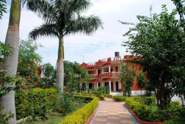 Shri Krishna Jungle Resort