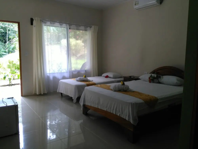 Manuel Antonio Hostel Resort