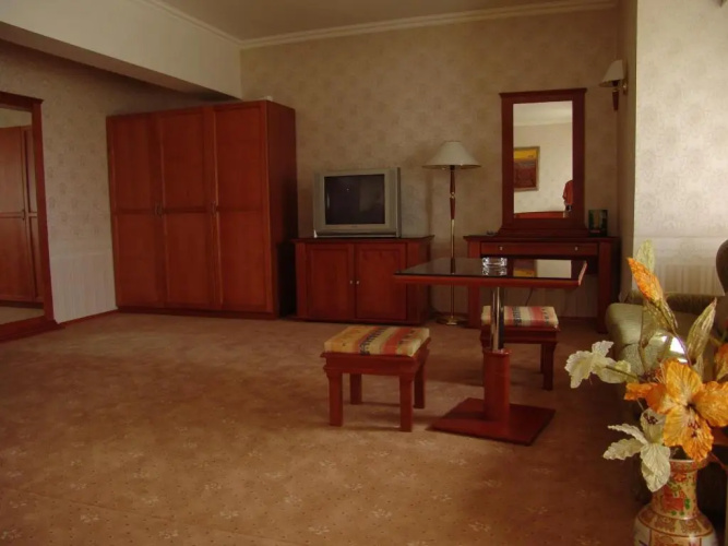 Hotel Zheleznik