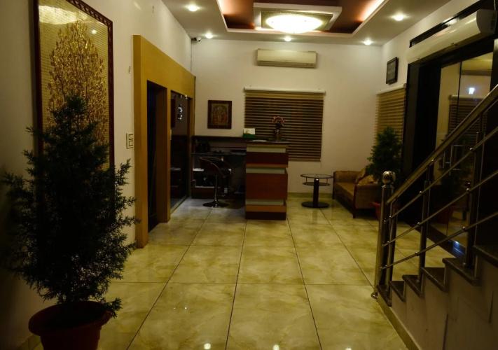 Hotel Jsr Inn