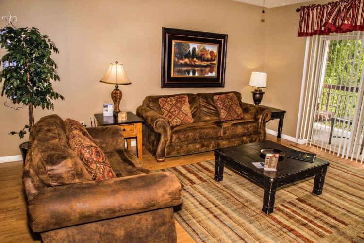 Cedar Lodge 302