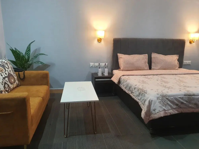 Mallenzo suites