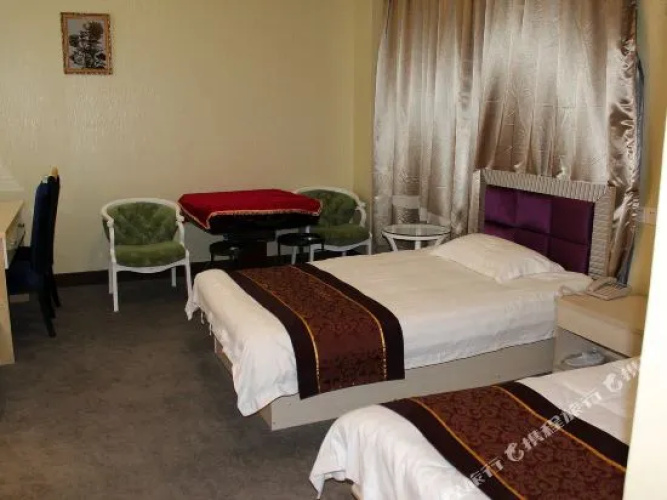 Yilang Hotel