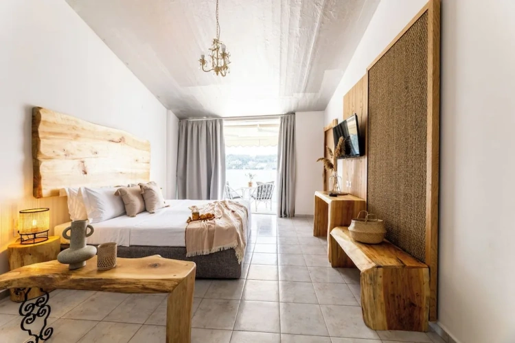 Deluxe Double room