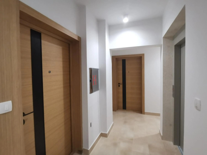 Apartments LORA Zmajeva, 7