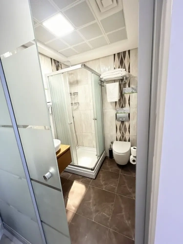 Economy Double Basement room