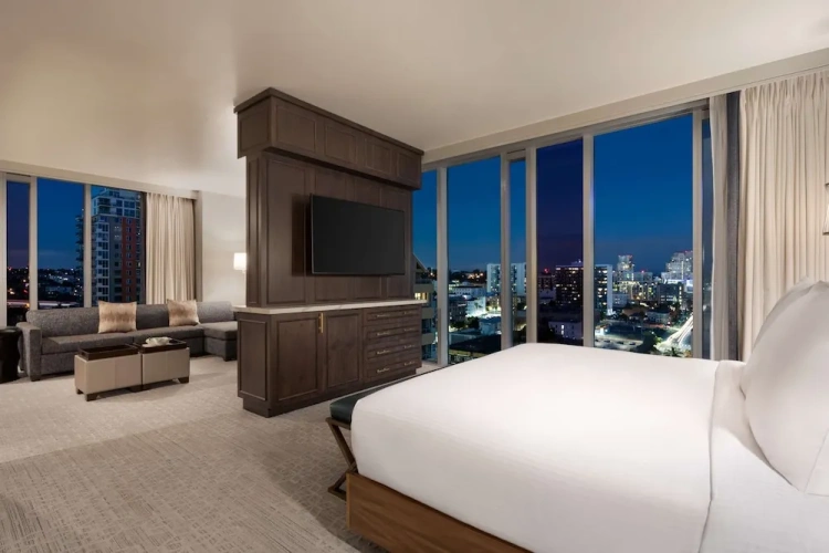 Accessible Double Junior Suite