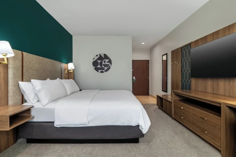 Standard Communications Accessible Double room