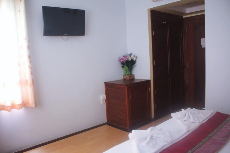 L.A Hotel
