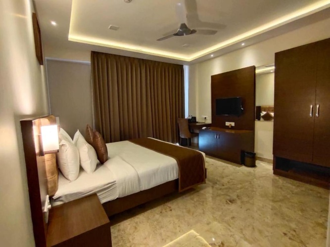 Deluxe Double room with balcony