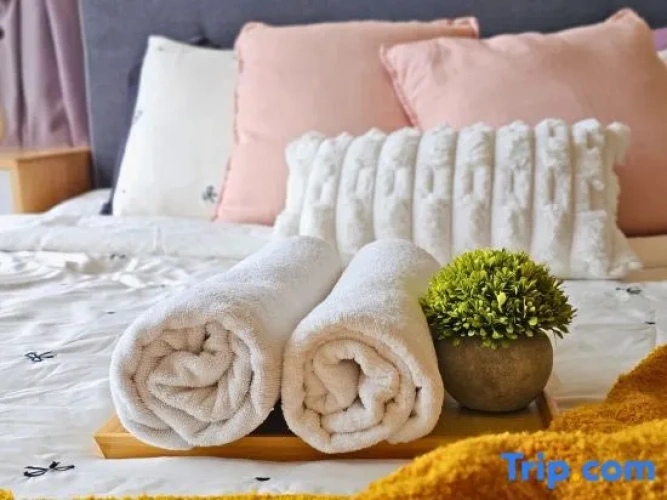 3 Bedrooms Deluxe room with balcony