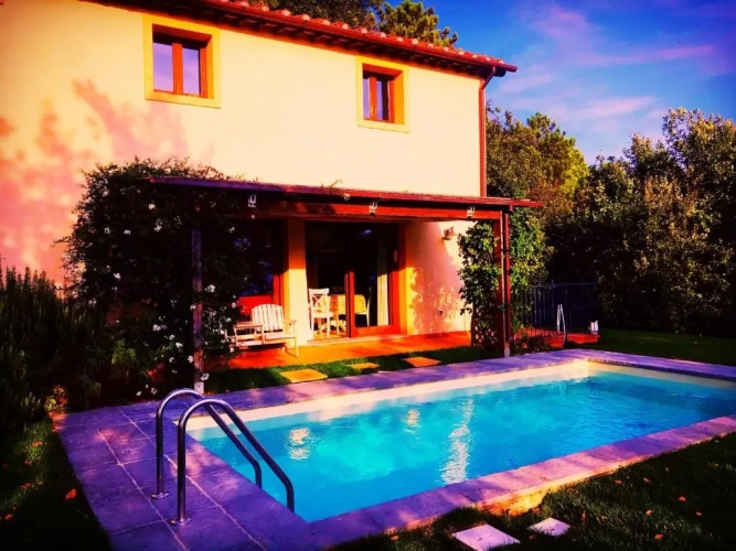 2 Bedrooms Villa