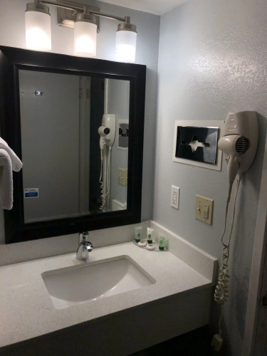 Sand Dollar Inn