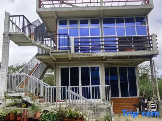 Kikay's Bed and Breakfast