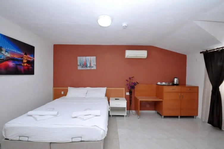 Standard Family room