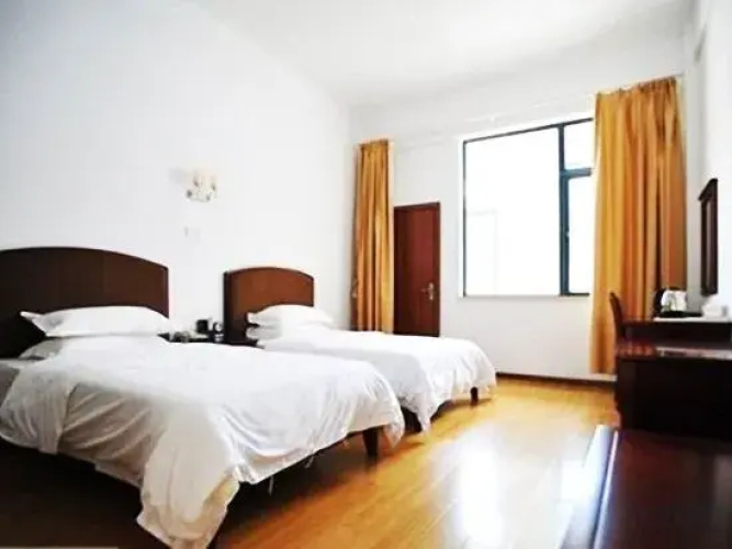 Shanghai Boyang Hotel