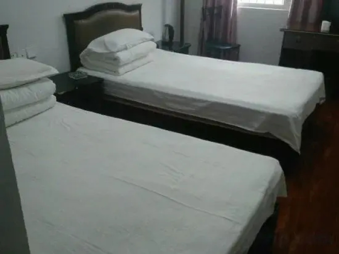 Fuyang Raohe Hotel