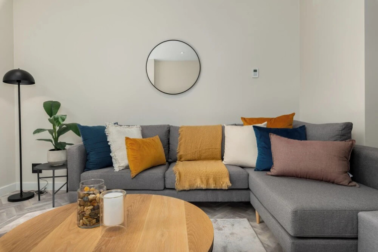 Foreshore Place 812