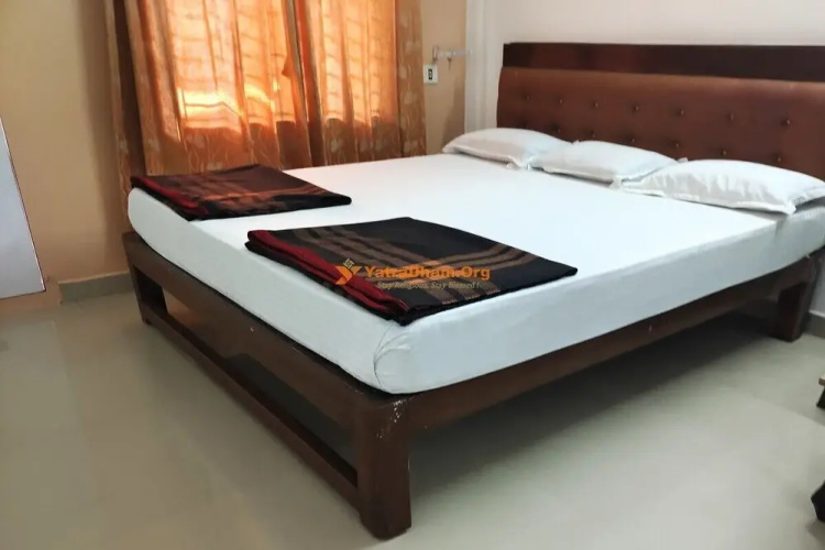 Membley Hotel & Residency