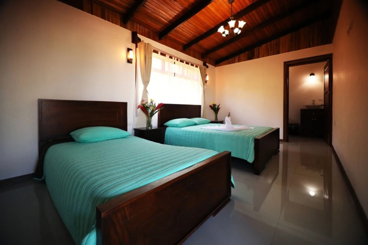 Maris Bed and Breakfast