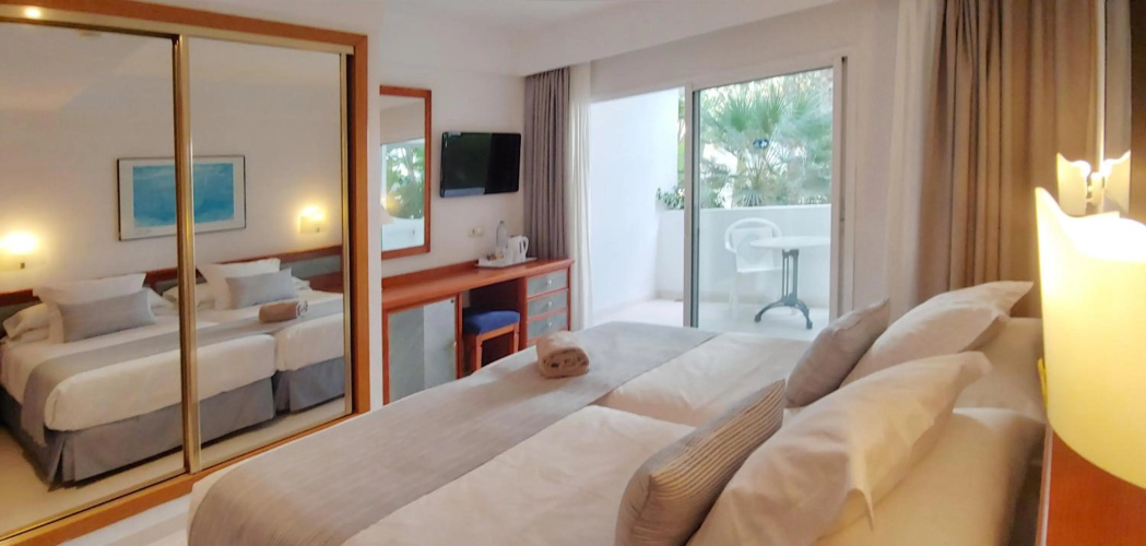 Hotel Rocamarina - Adults Only photo 25