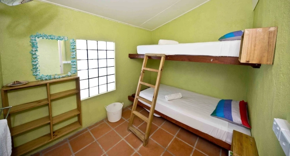 Economy room
