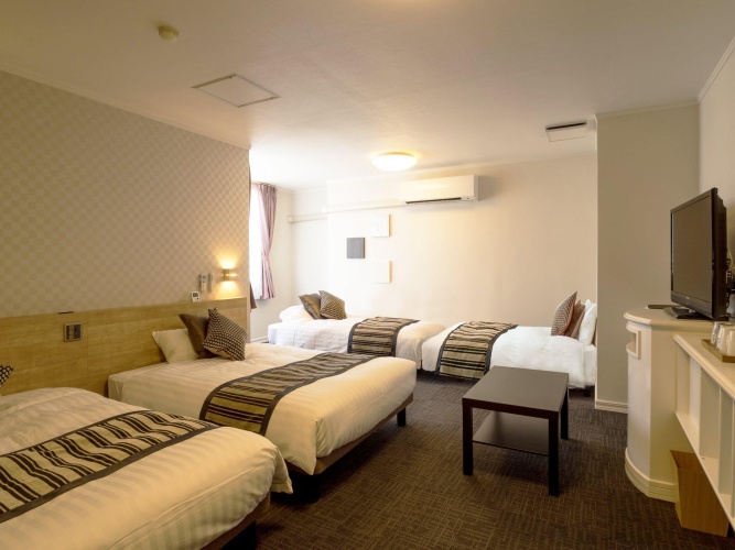 Standard Quadruple room