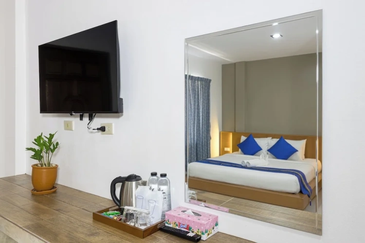 Superior Double room with pool view
