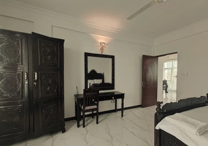 Ayaa Apartment