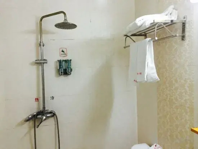 Chengfeng Hotel
