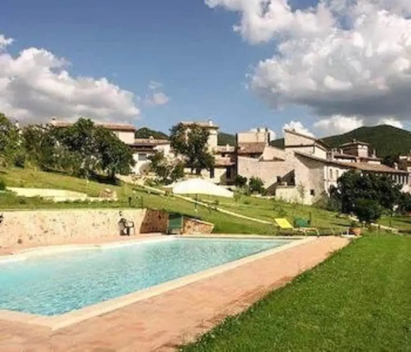 Le Logge di Silvignano Historic House