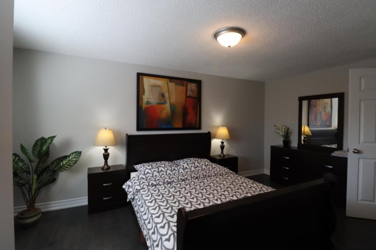 3 Bedrooms Cottage