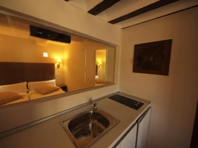1 Bedroom Apartment