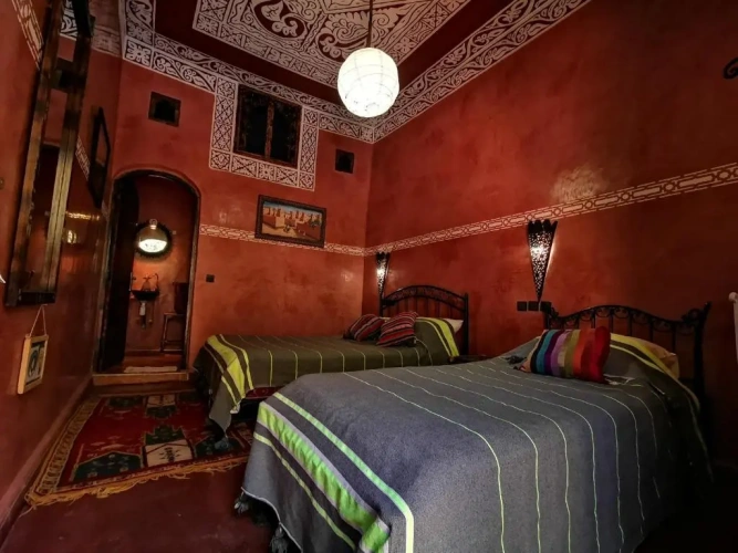 Standard Triple room