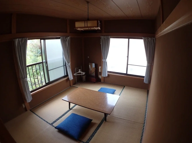 Standard Triple room with balcony