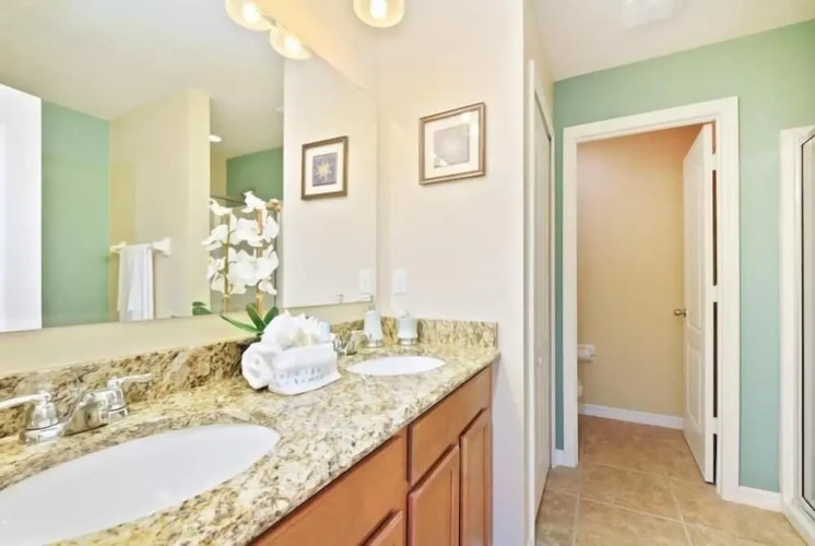 6 Bedrooms Cottage