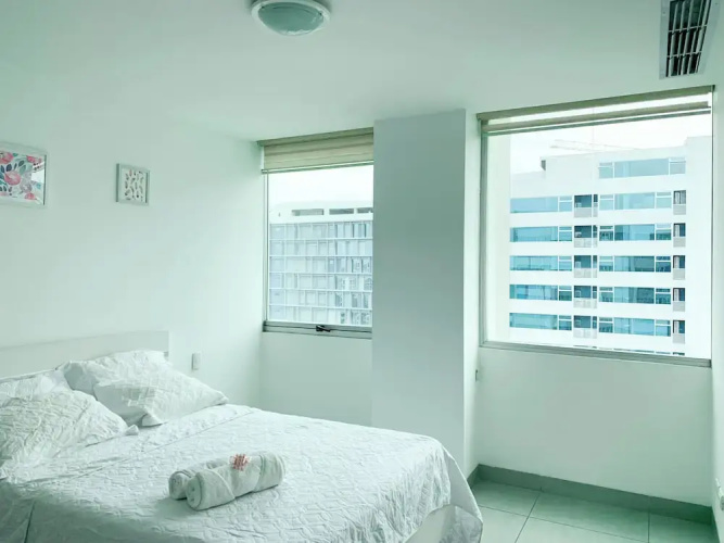 Departamento de lujo - Mall del Sol 912