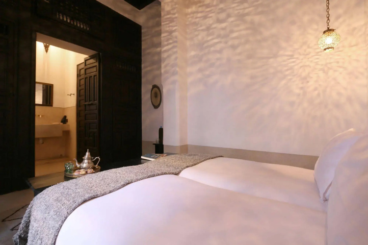 Riad Azzouna 13