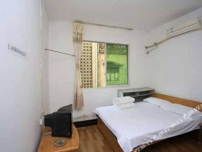 Shuijing Apartment